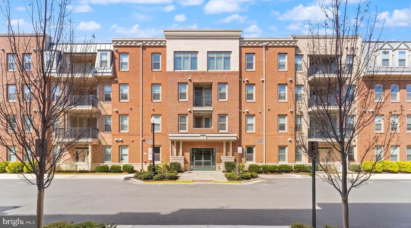 23631 HAVELOCK WALK TER #421,Ashburn,VA,20148,LOUDOUN
