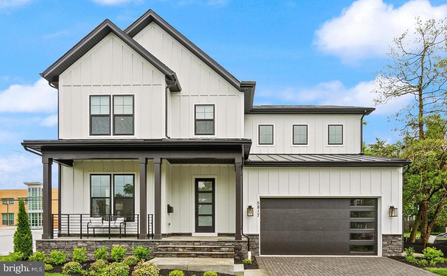 7421 HOWARD COURT
