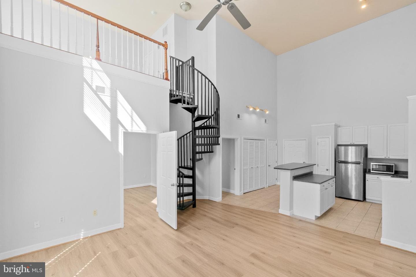 501 HUNGERFORD DRIVE 315