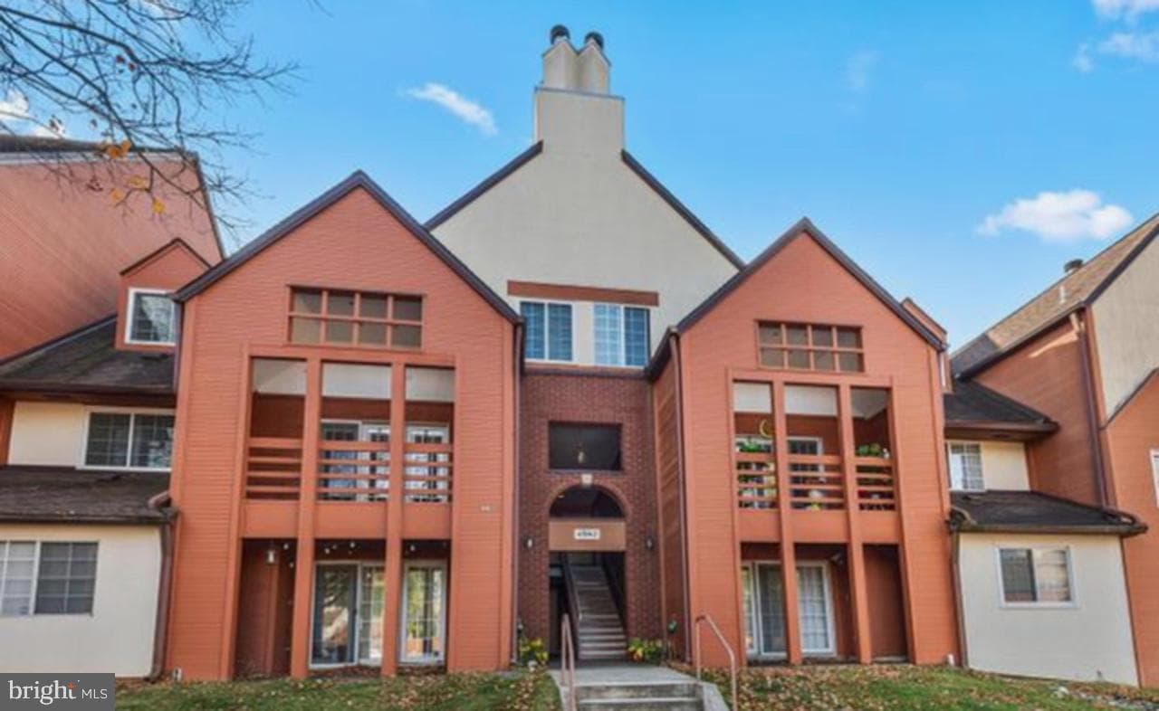 4942 COLUMBIA ROAD 6 39