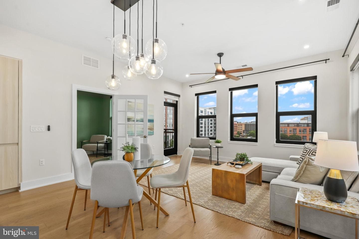 701 SWANN AVENUE 511 - Photo 1