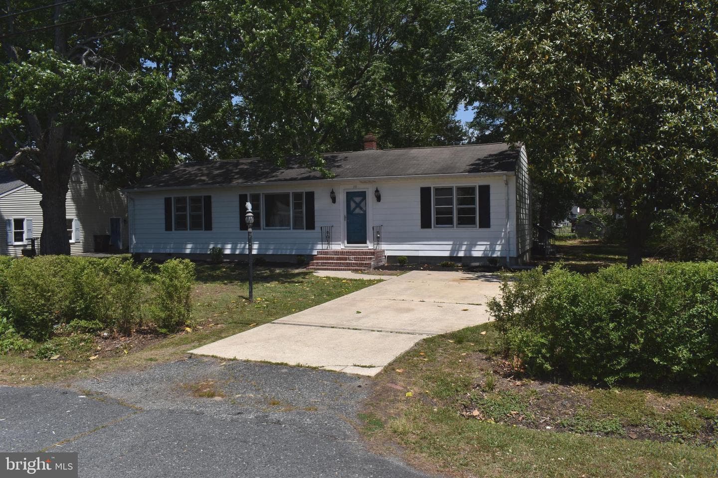 111 RICHARDSON DRIVE