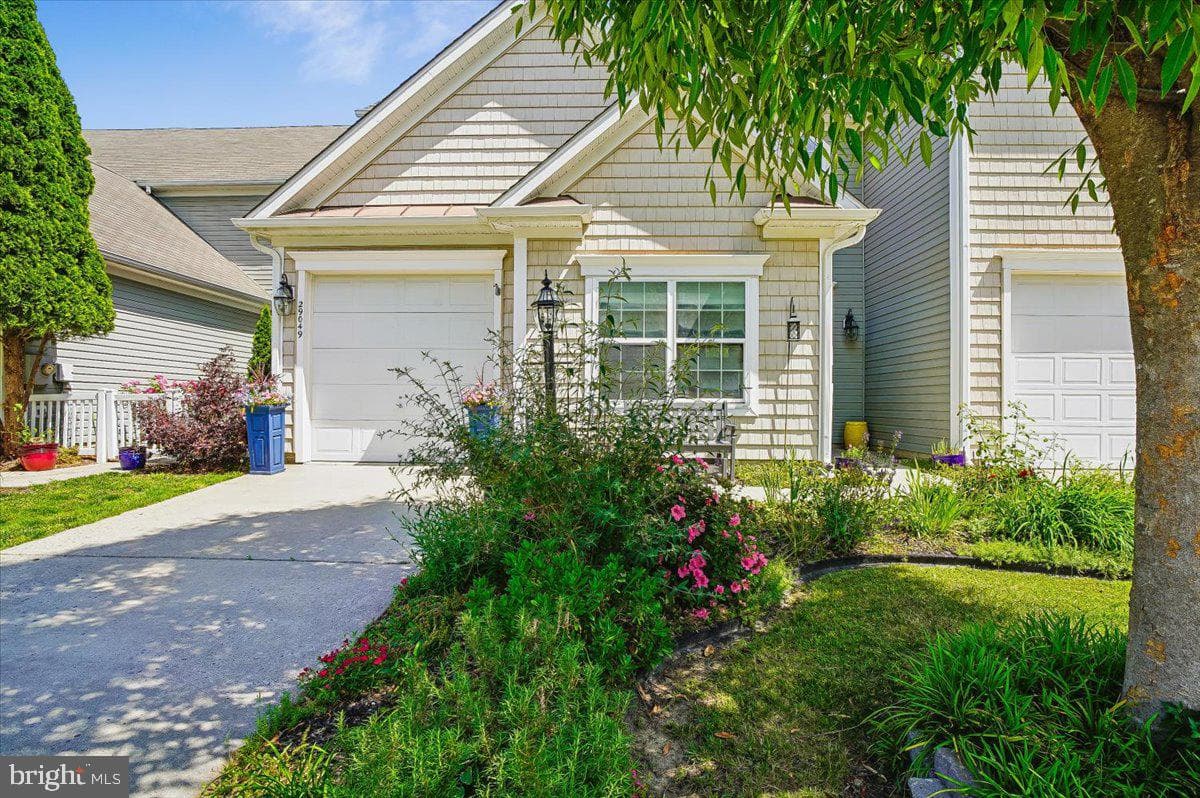 29049 SUPERIOR CIRCLE