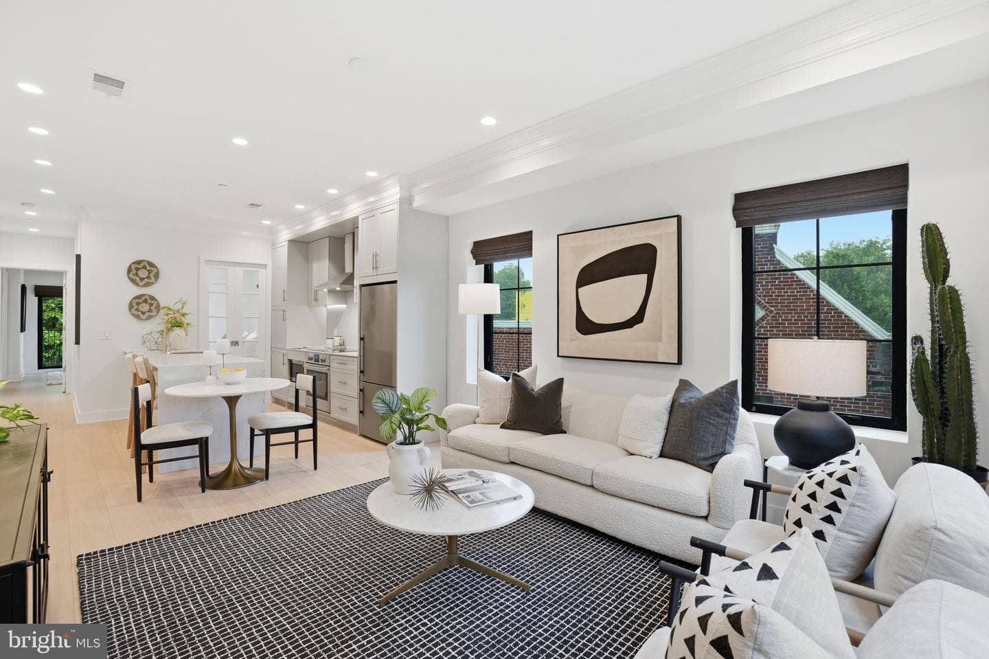 2642 39TH STREET 6 - Photo 1