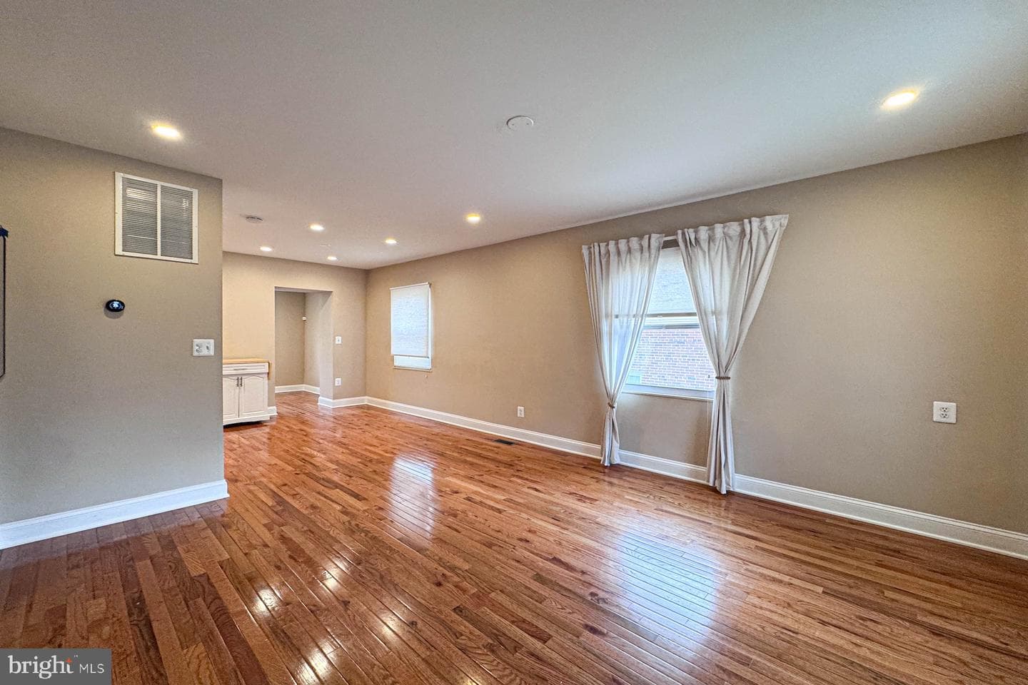 4029 1st St SW, Washington, DC 20032-1304, United States - Photo 1