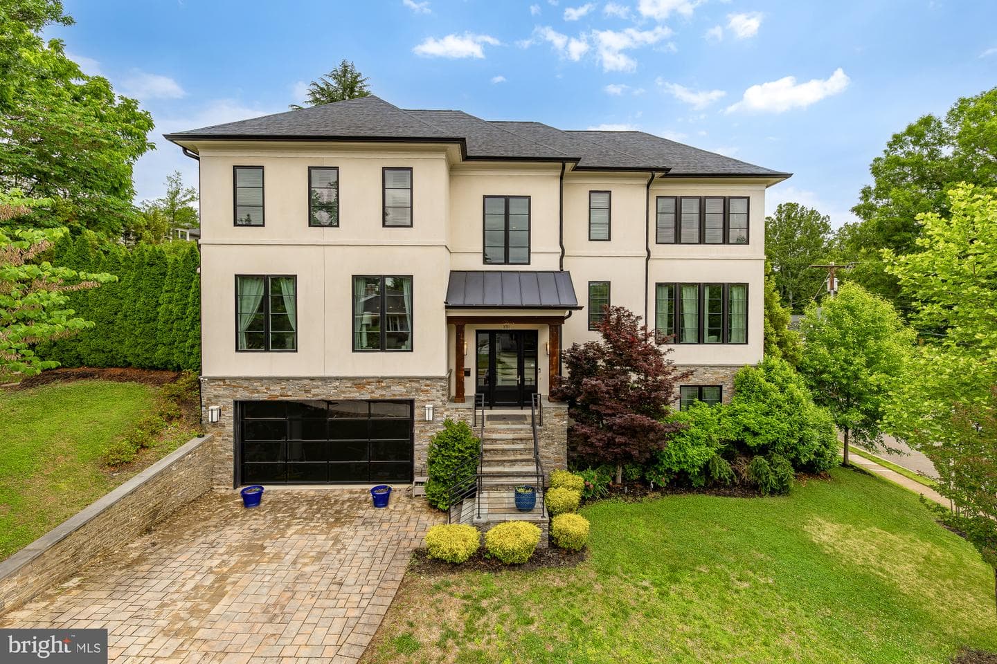 3701 38TH ST N,ARLINGTON,VA,22207,ARLINGTON