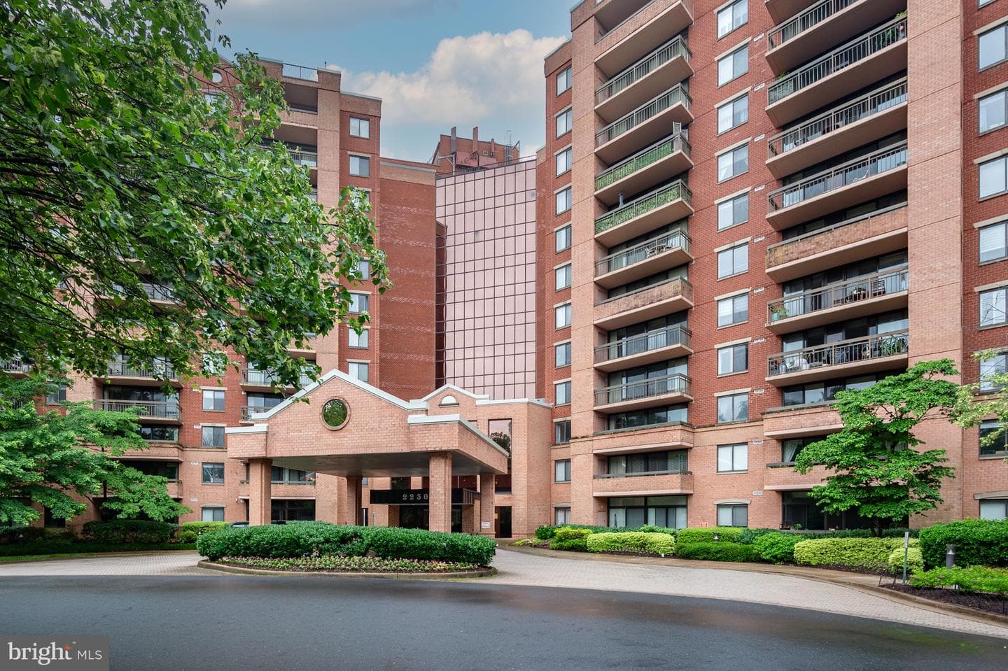 2230 GEORGE C MARSHALL DRIVE 517