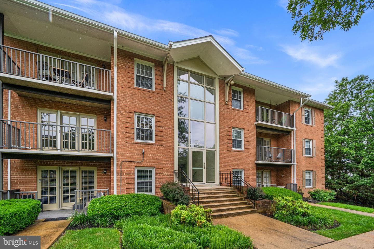 3334 SPRING LANE B-42