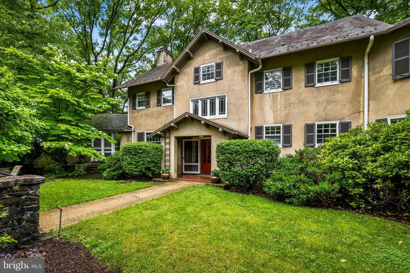 222 LONGWOOD ROAD