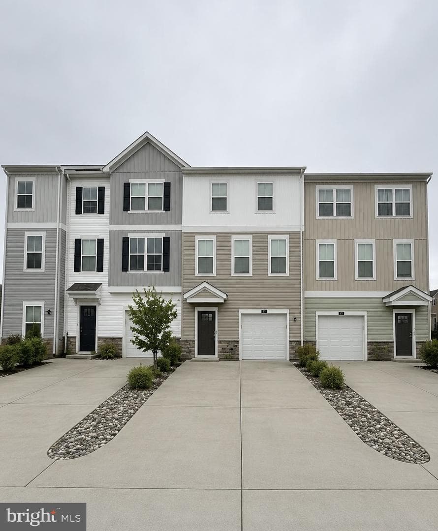402 Honeyberry LN FREDERICKSBURG VA 22405