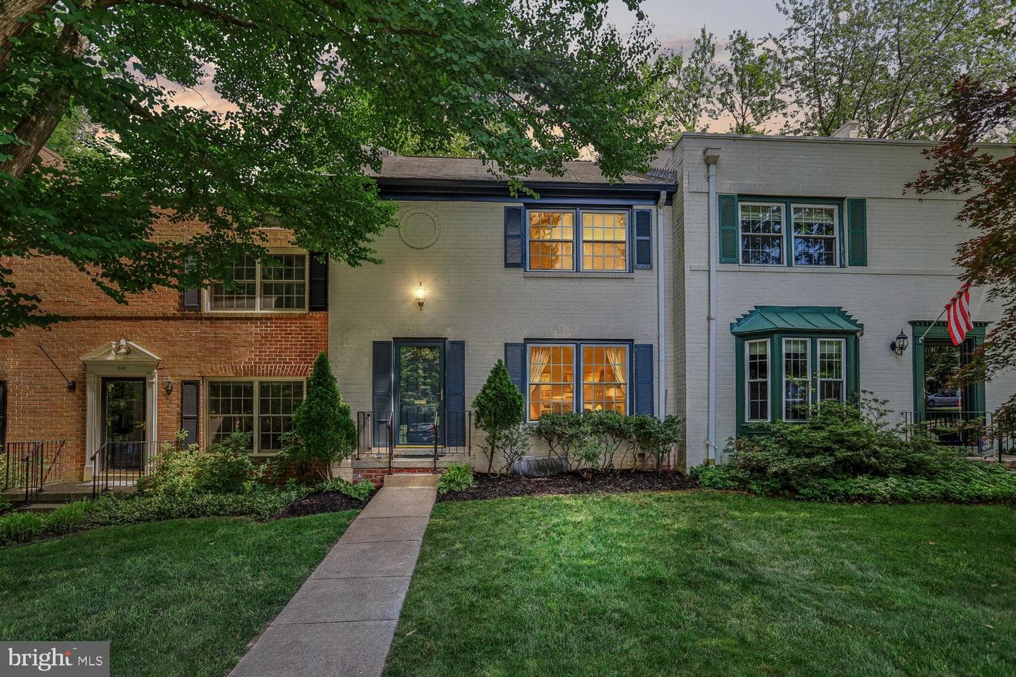 1851 Wainwright Dr, Reston, VA 20190-3441, United States