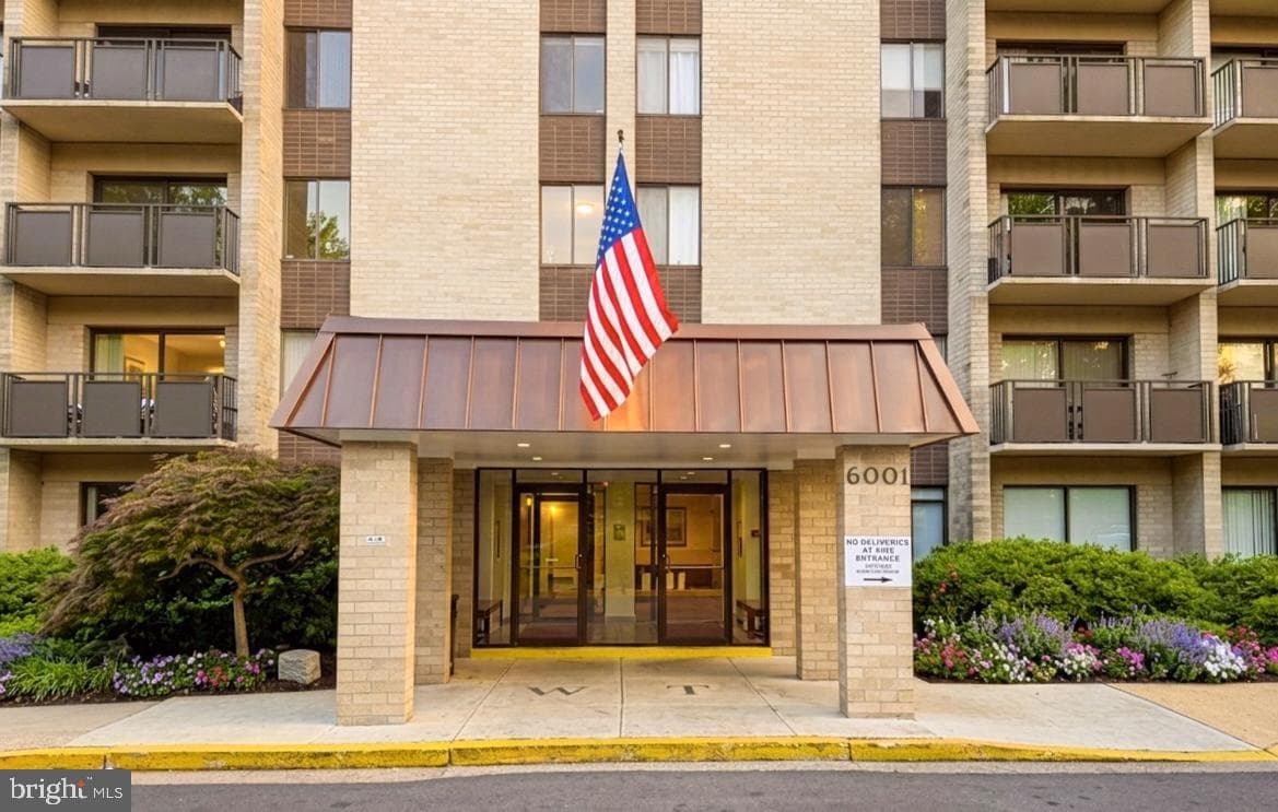 6001 ARLINGTON BOULEVARD 310