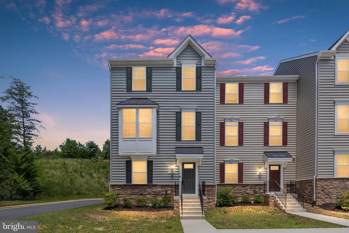 1118 DOVETAIL CIRCLE
