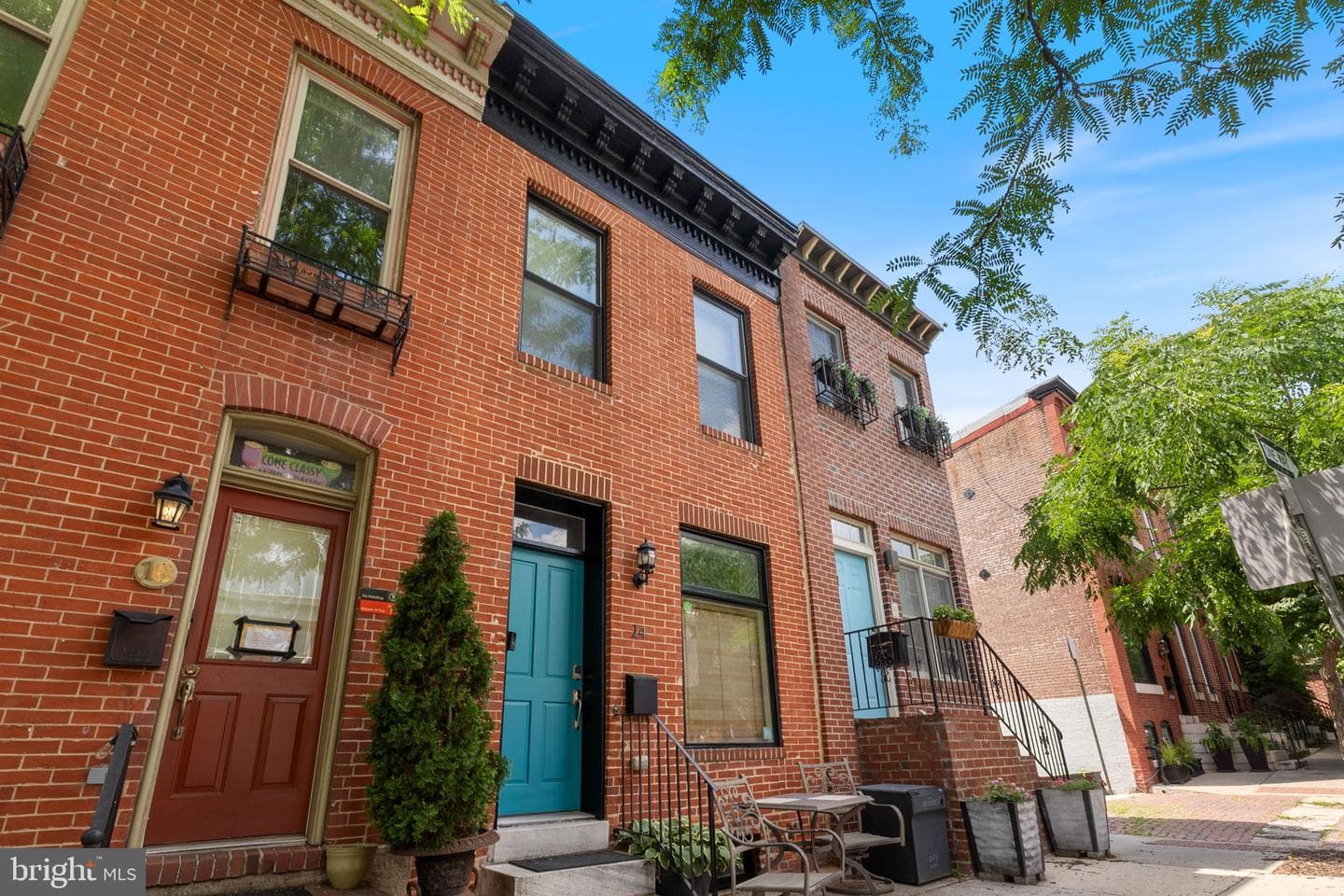 14 S COLLINGTON AVENUE - Photo 1