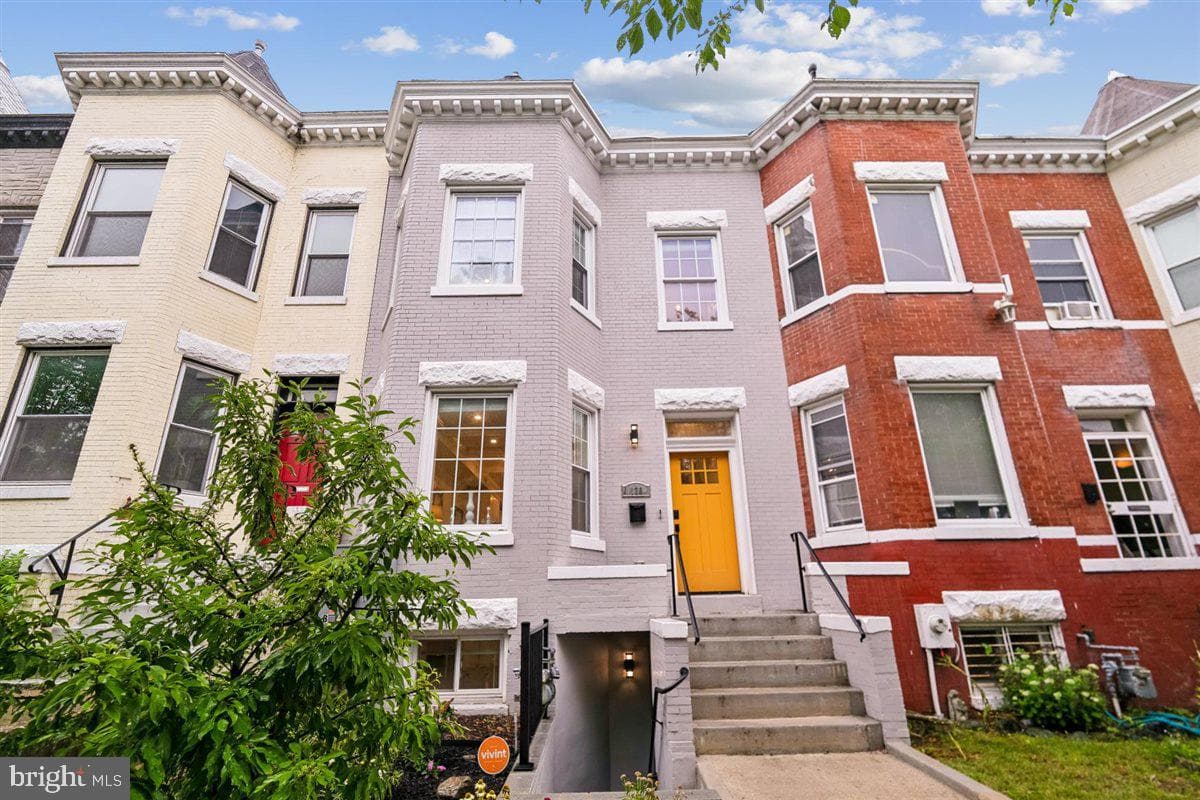 130 ADAMS STREET