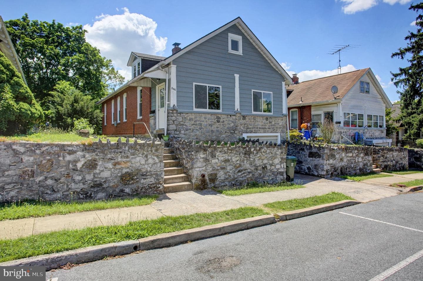 846 GUILFORD AVENUE