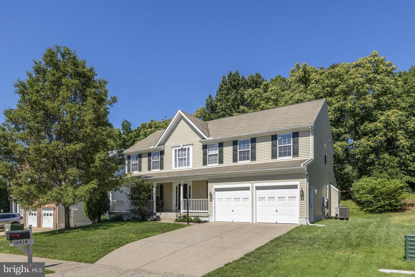 10414 N MCCLELLAN DRIVE