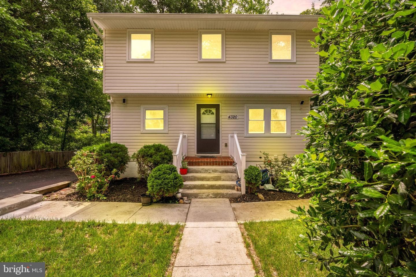 4320 IVY GLEN ROAD