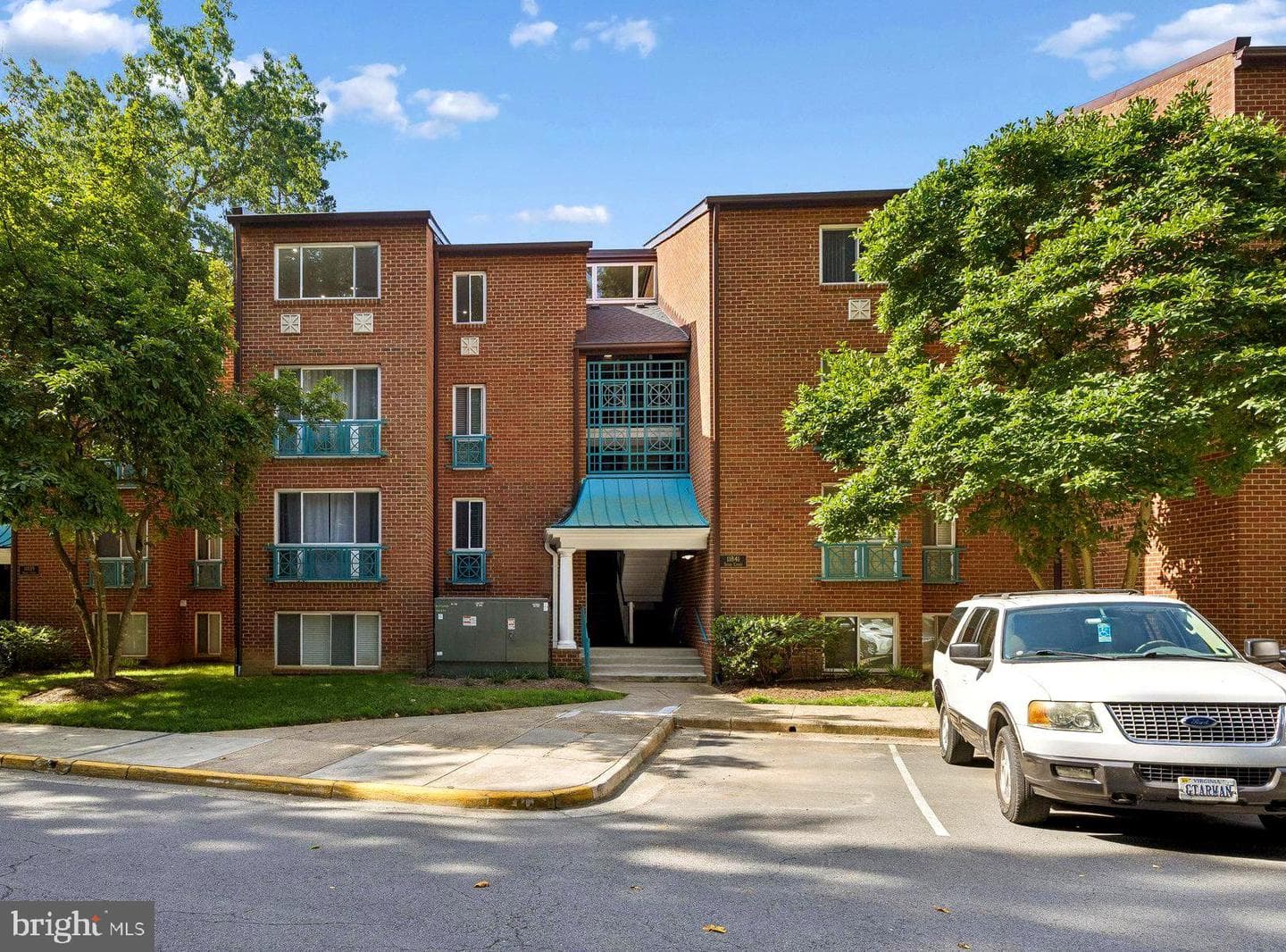 11841 SHIRE COURT 31D