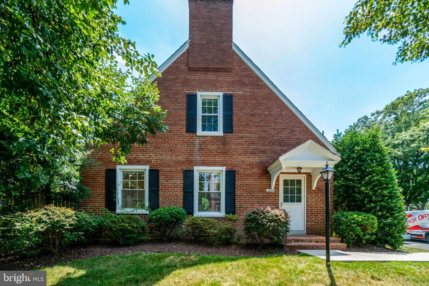 4606 36th St S, Arlington, VA 22206-1712, United States