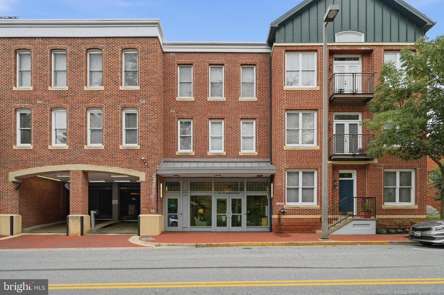 35 E ALL SAINTS STREET 212