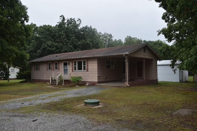 7829 Flippo Dr, Fredericksburg, VA 22408-0439, United States