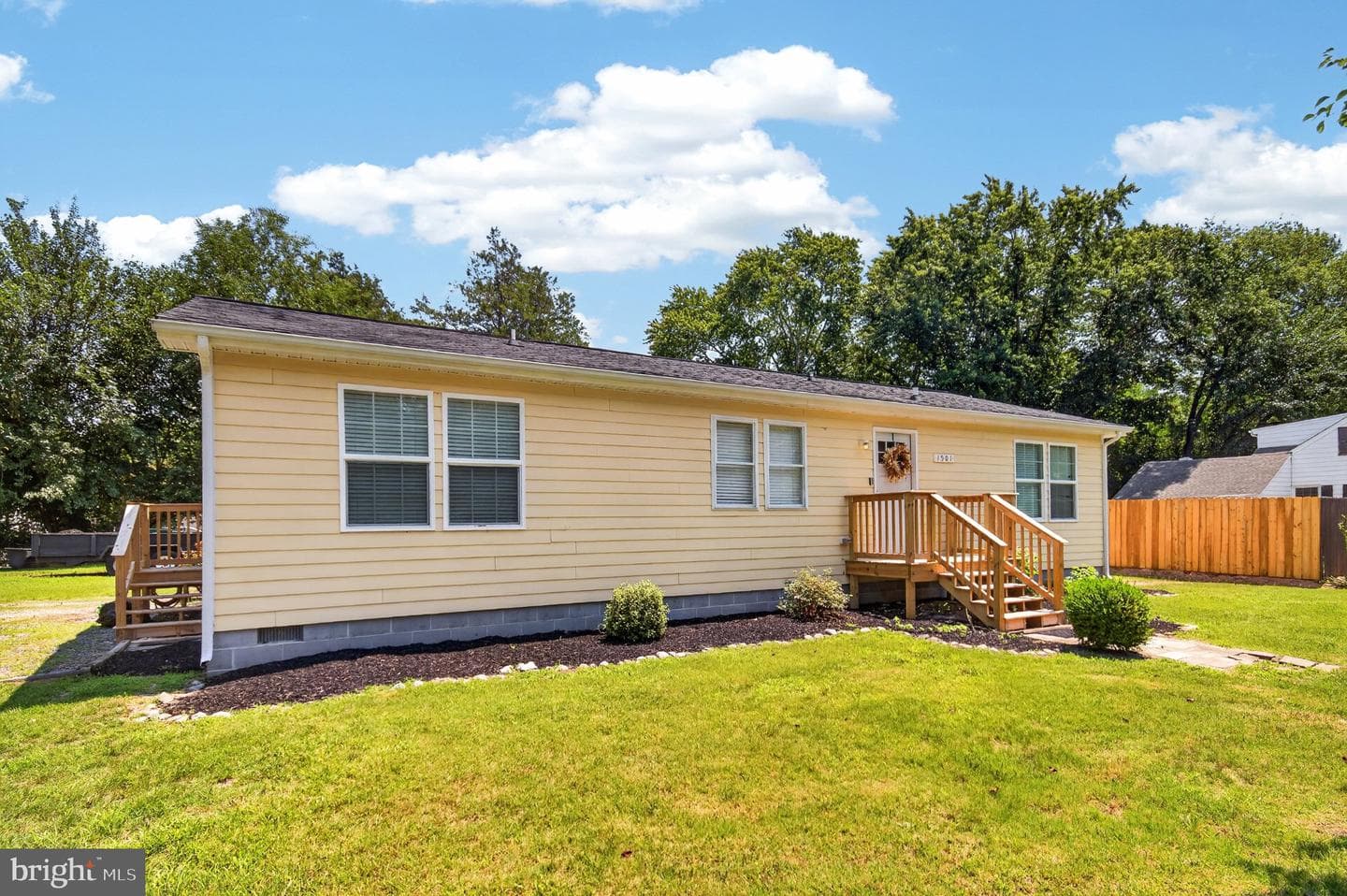 1501 LAUREL DRIVE