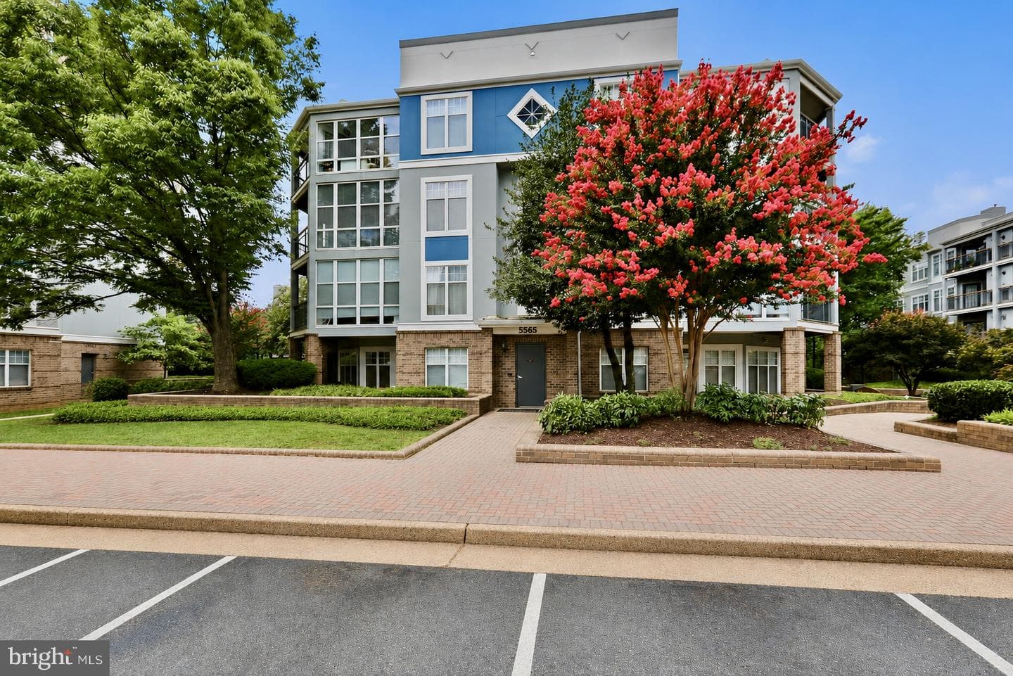 5565 SEMINARY ROAD 314