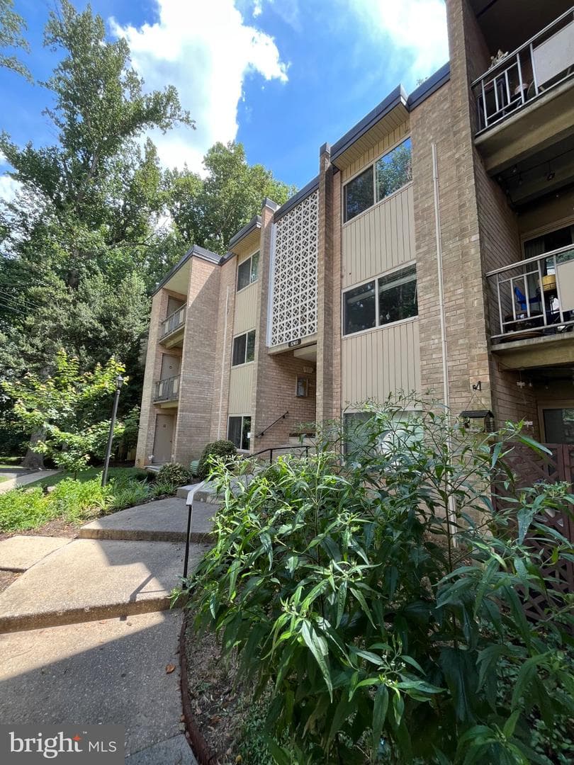 12411 braxfield CT #533 ROCKVILLE MD 20847