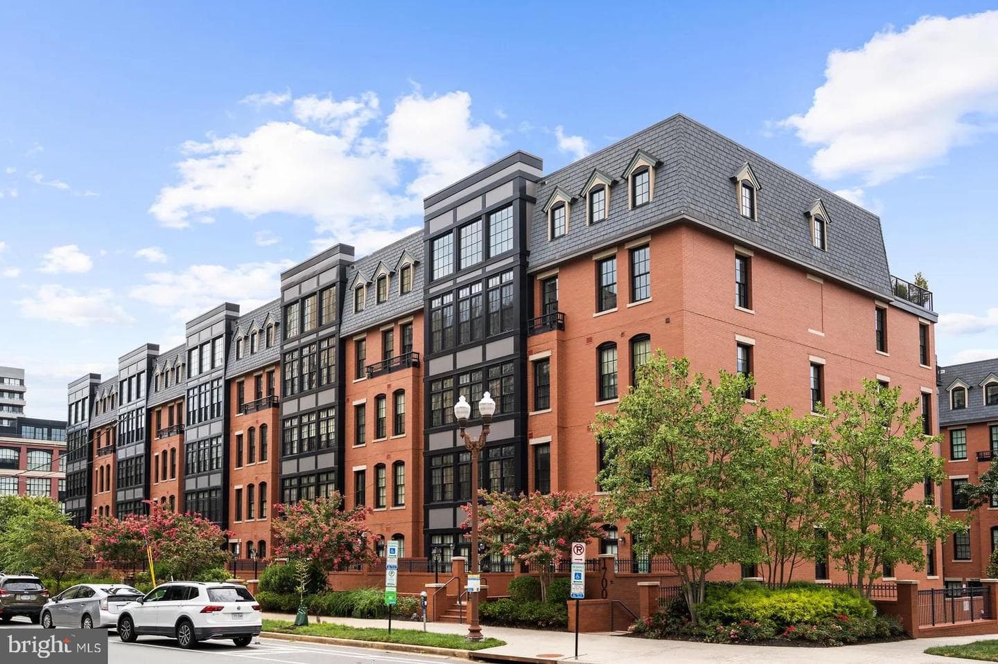 1700 Clarendon Blvd, Arlington, VA 22209-2716, United States