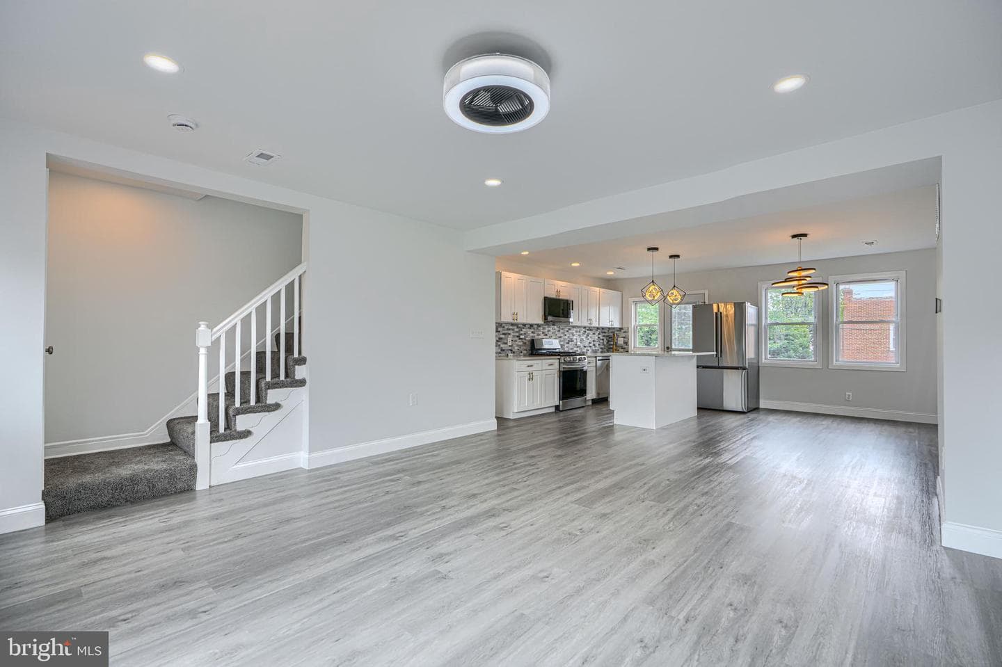 1007 WILDWOOD PARKWAY