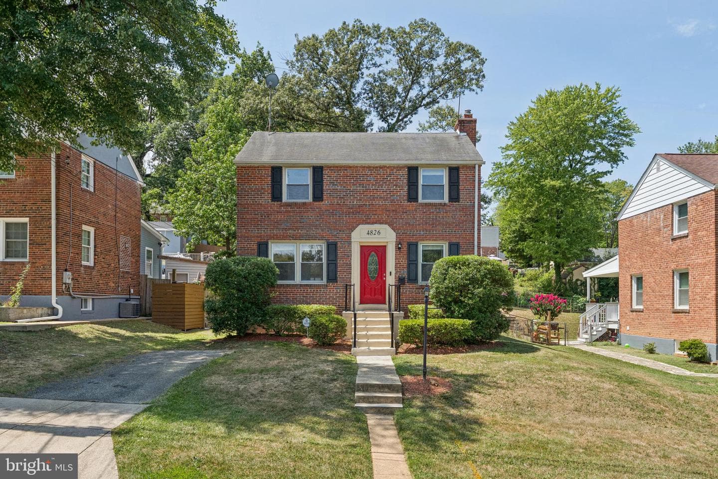 4826 WOODLAWN DRIVE