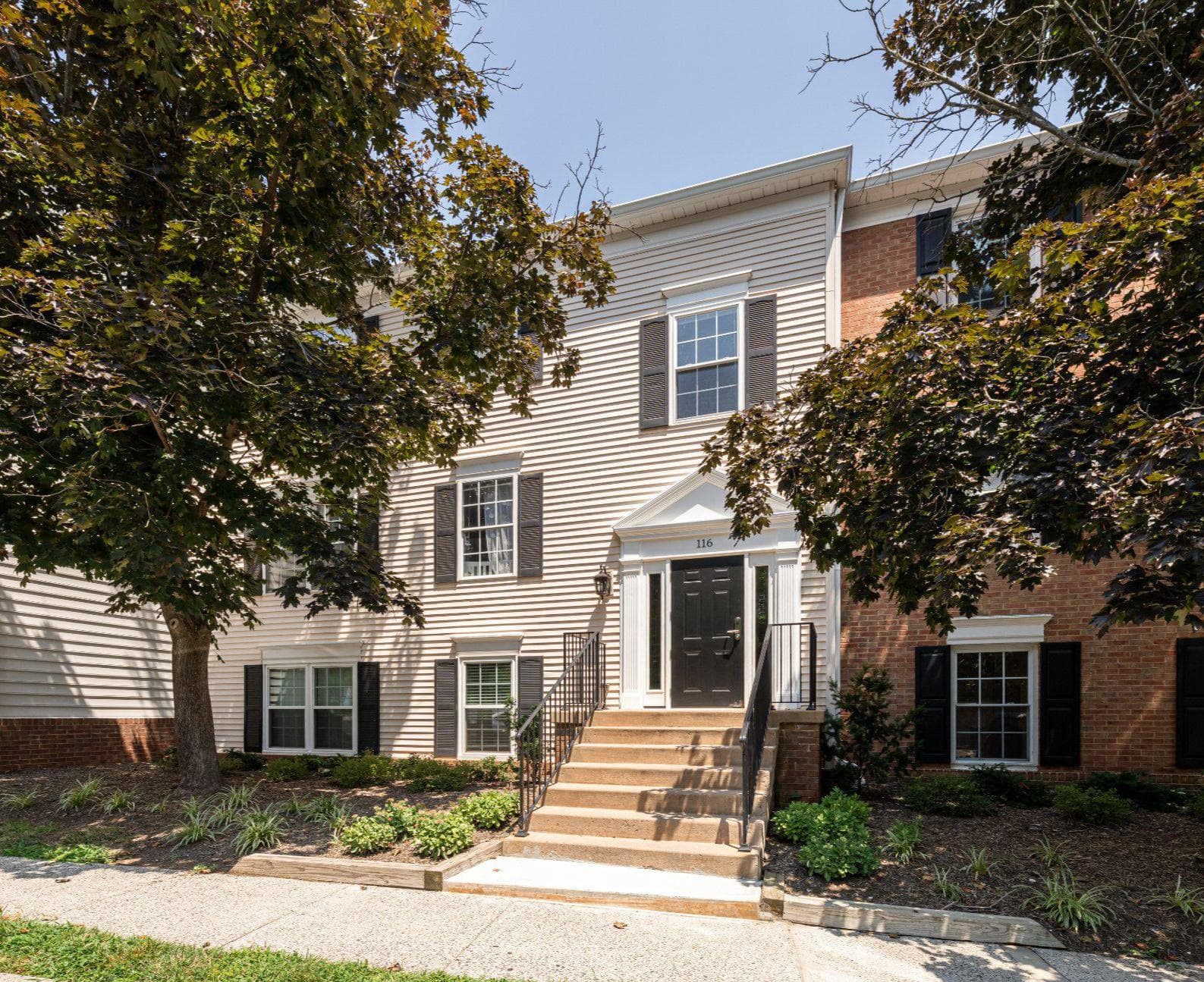 116 Prosperity Ave SE, Leesburg, VA 20175-4159, United States