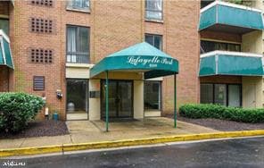 6141 LEESBURG PIKE 208