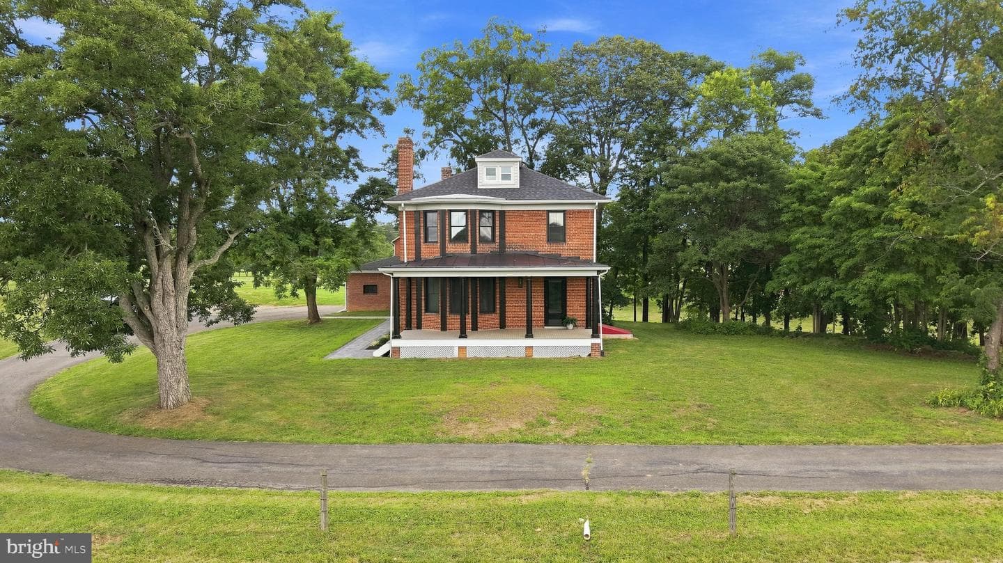 2122 JONES ROAD