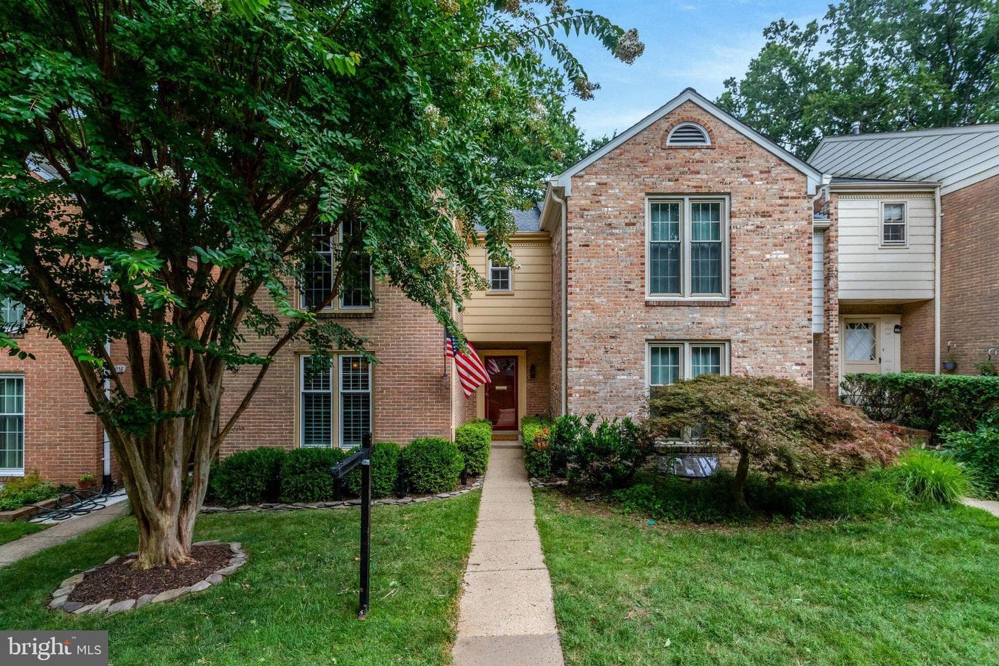 1956 HOPEWOOD DR,FALLS CHURCH,VA,22043,FAIRFAX