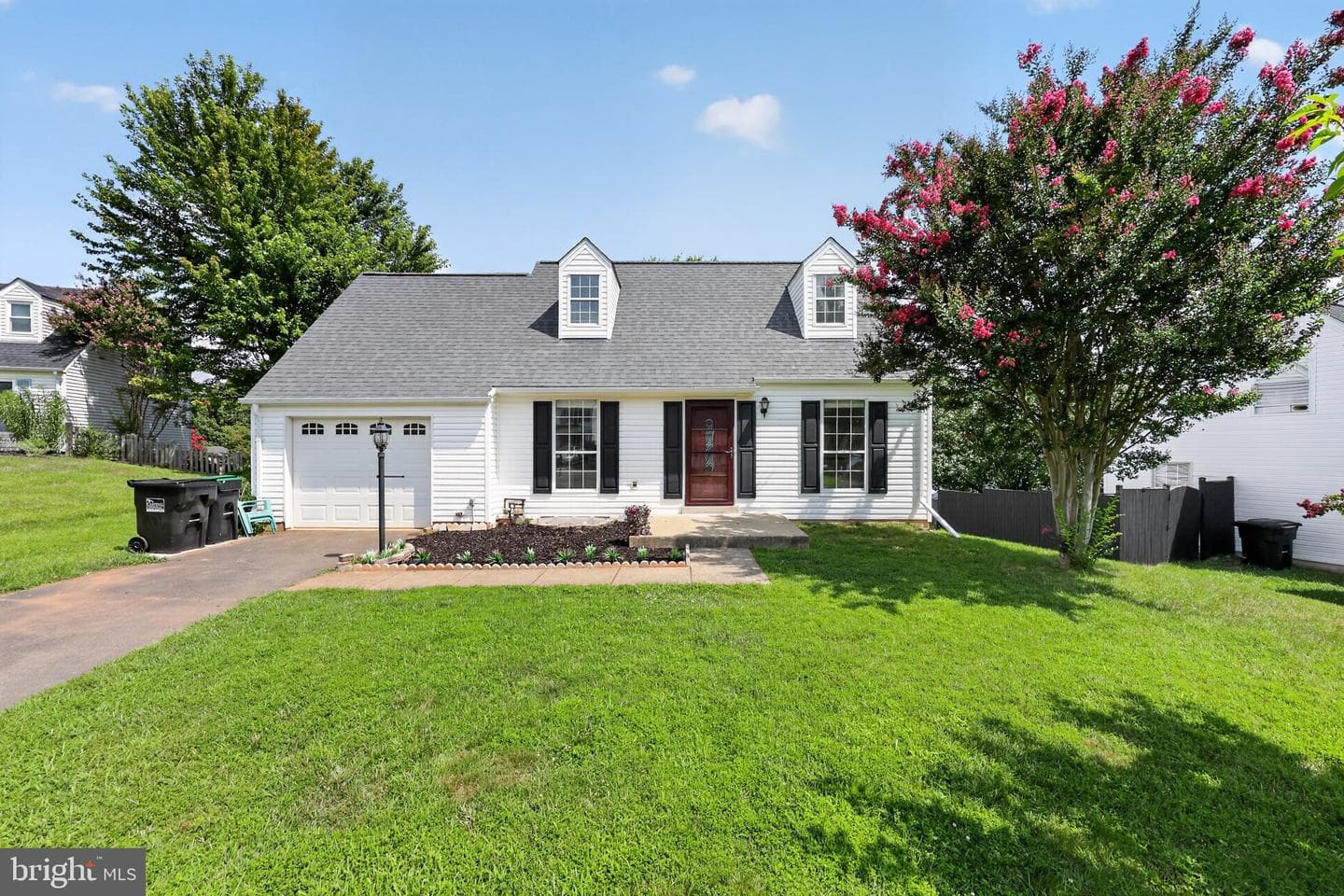 5624 Reardon Ln, Woodbridge, VA 22193-3756, United States