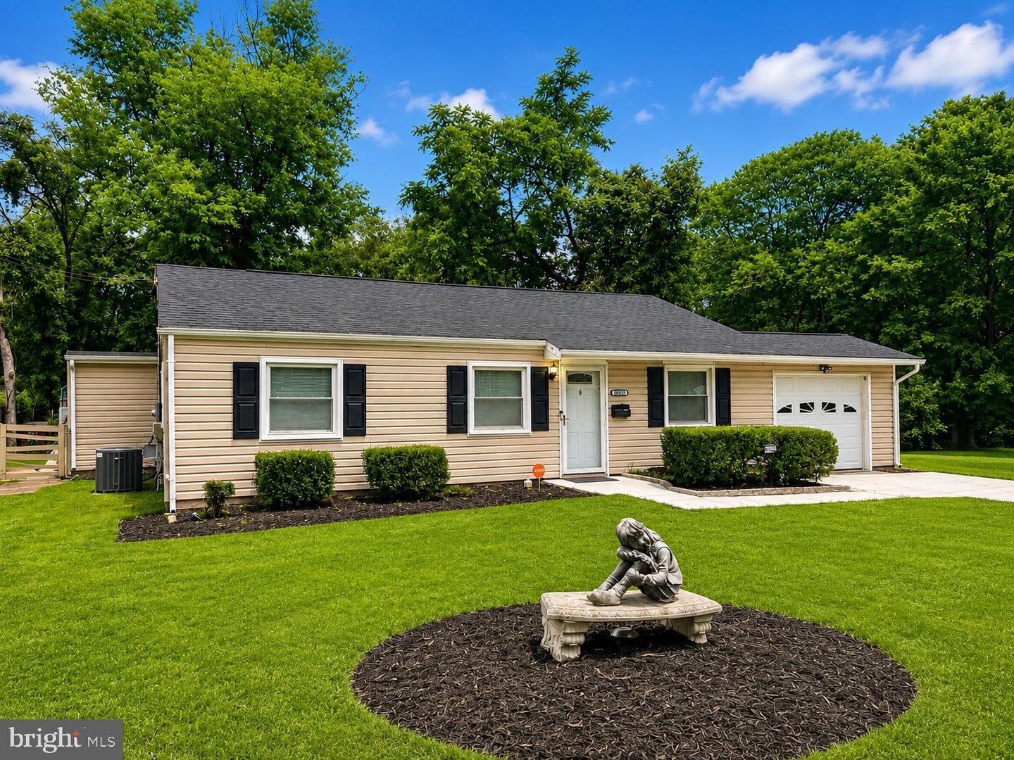 14205 Mount Pleasant Dr, Woodbridge, VA 22191-2242, United States
