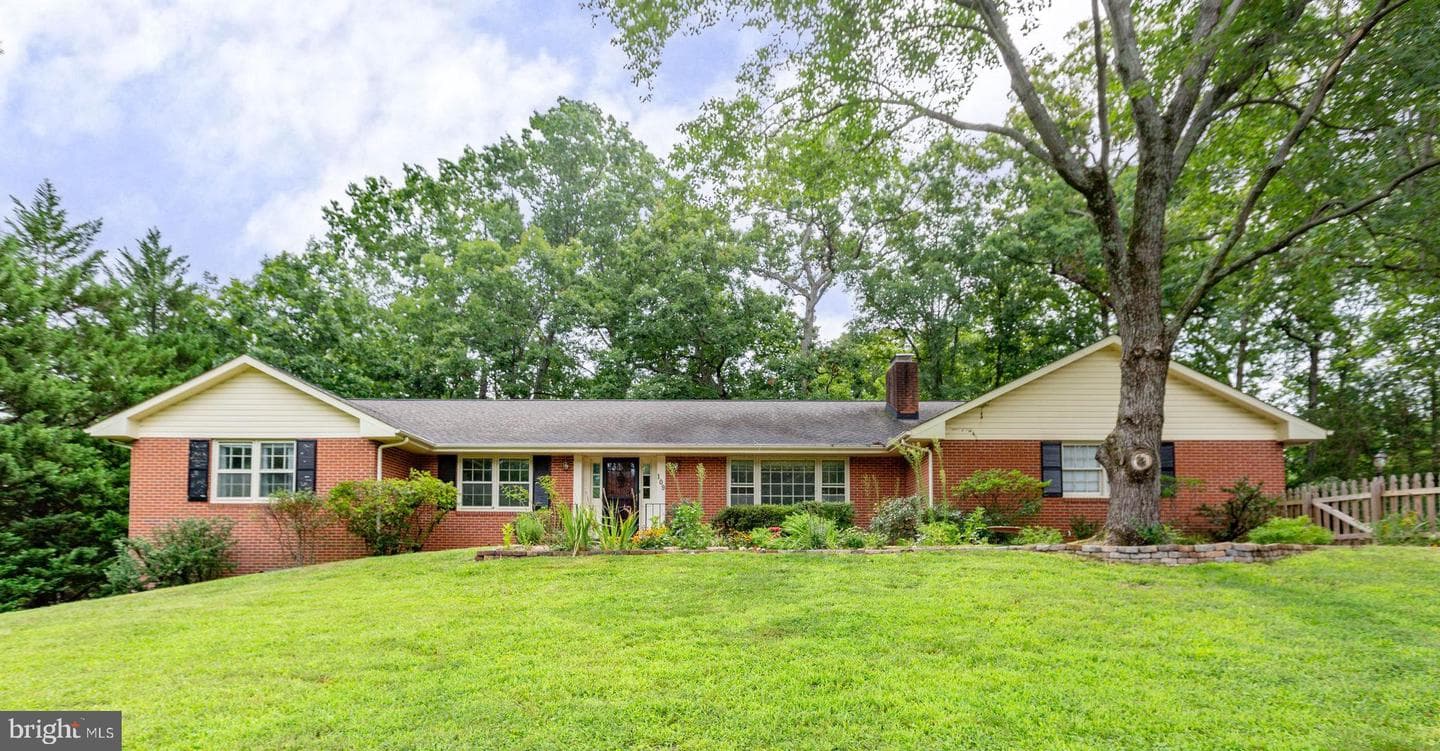 109 WOODLAND ROAD - Photo 1