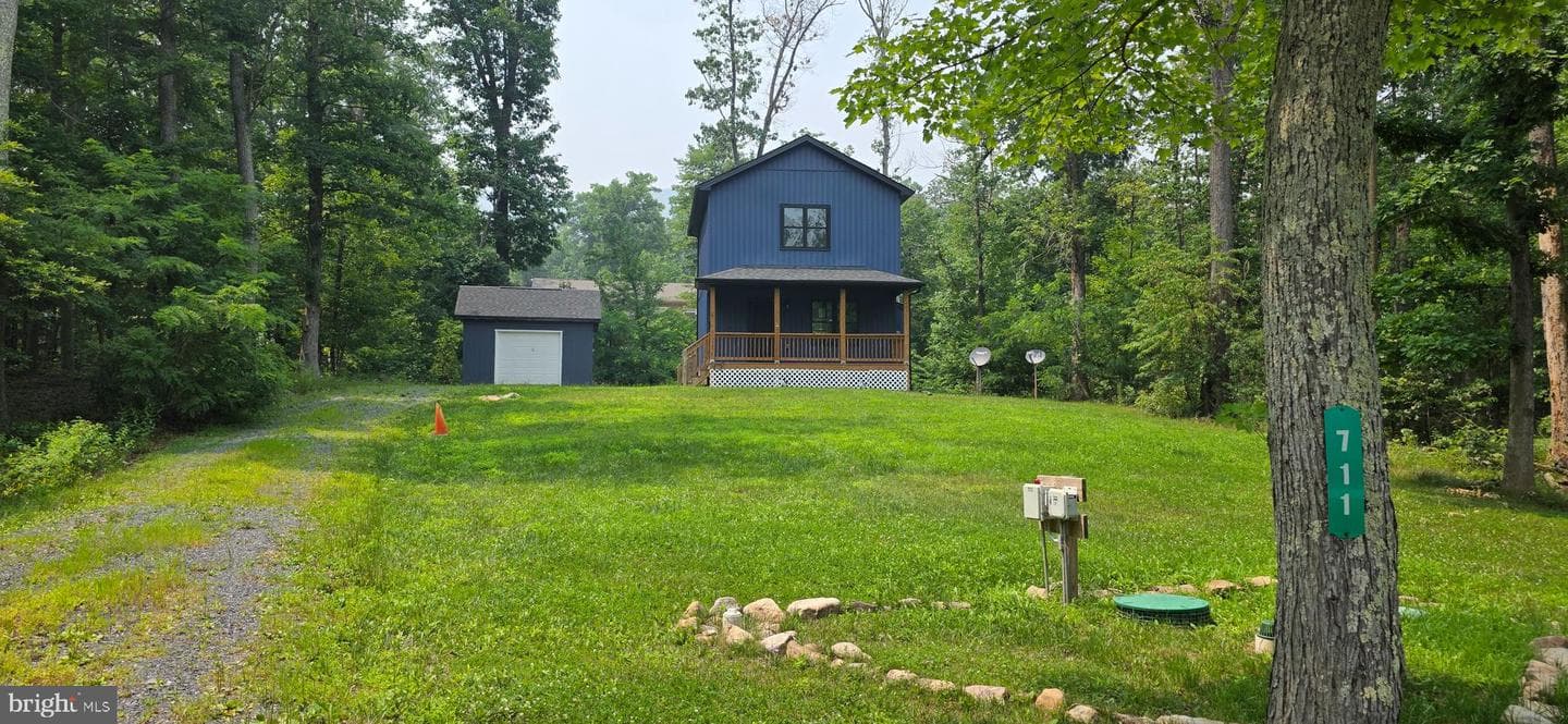 711 FAWN DRIVE