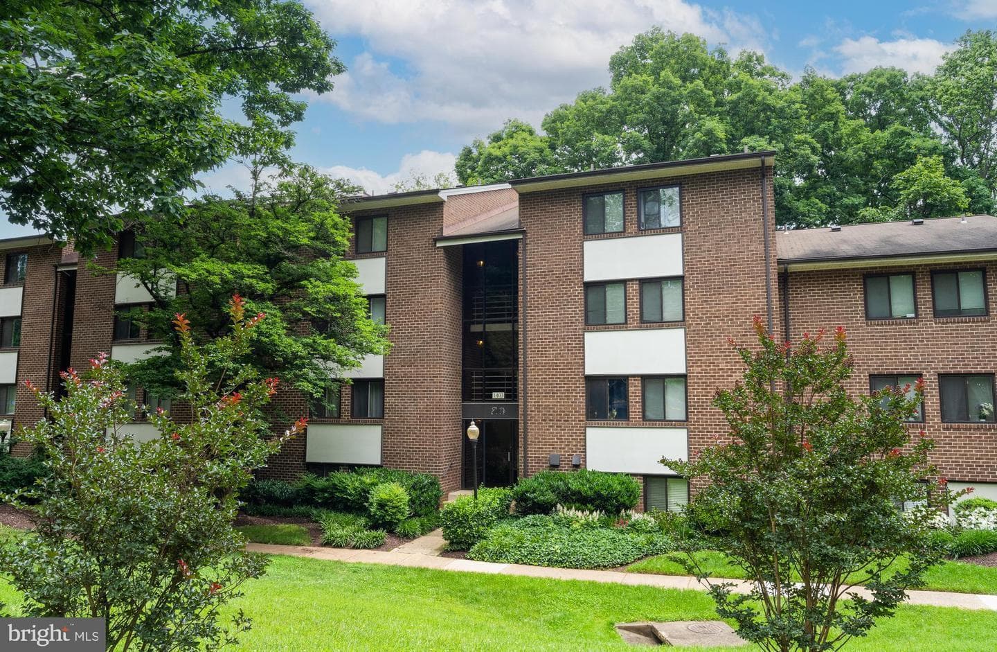 1403 Northgate Sq, Reston, VA 20190-3719, United States