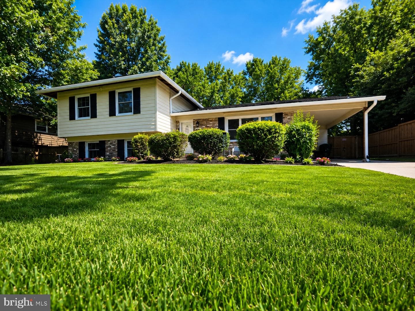 2410 Parkers Ln, Alexandria, VA 22306-3231, United States