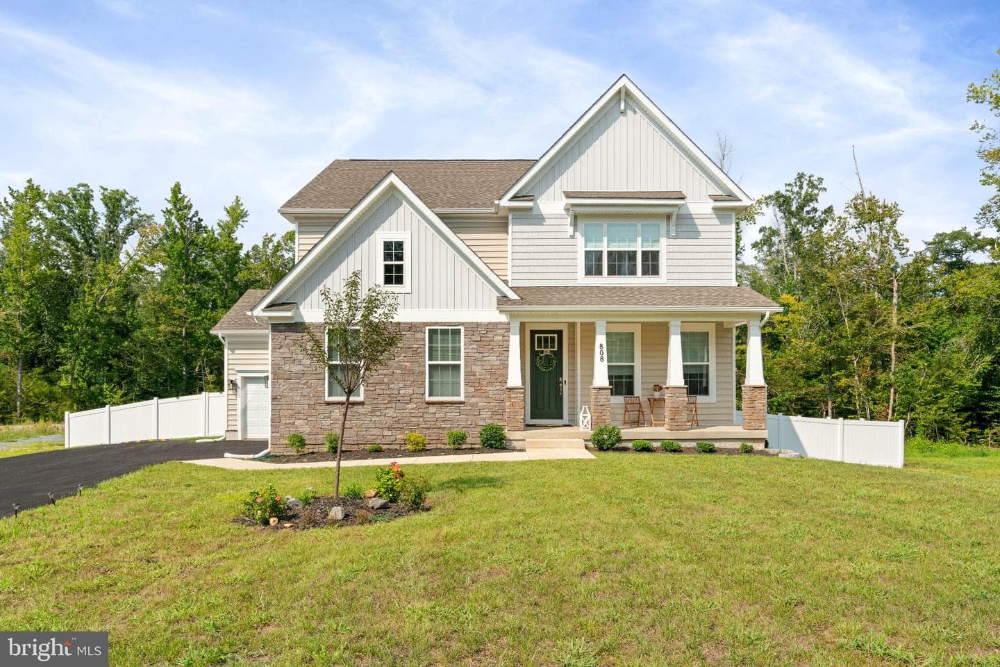 808 Long Meadow Dr, Fredericksburg, VA 22406-4947, United States