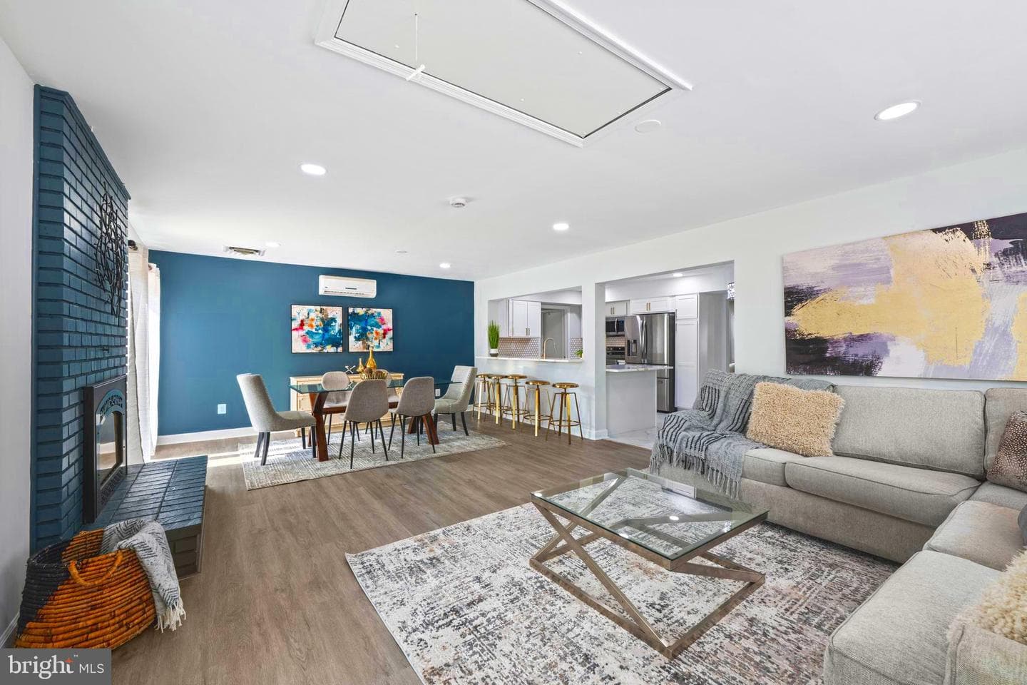 1106 PENNYPACKER LANE