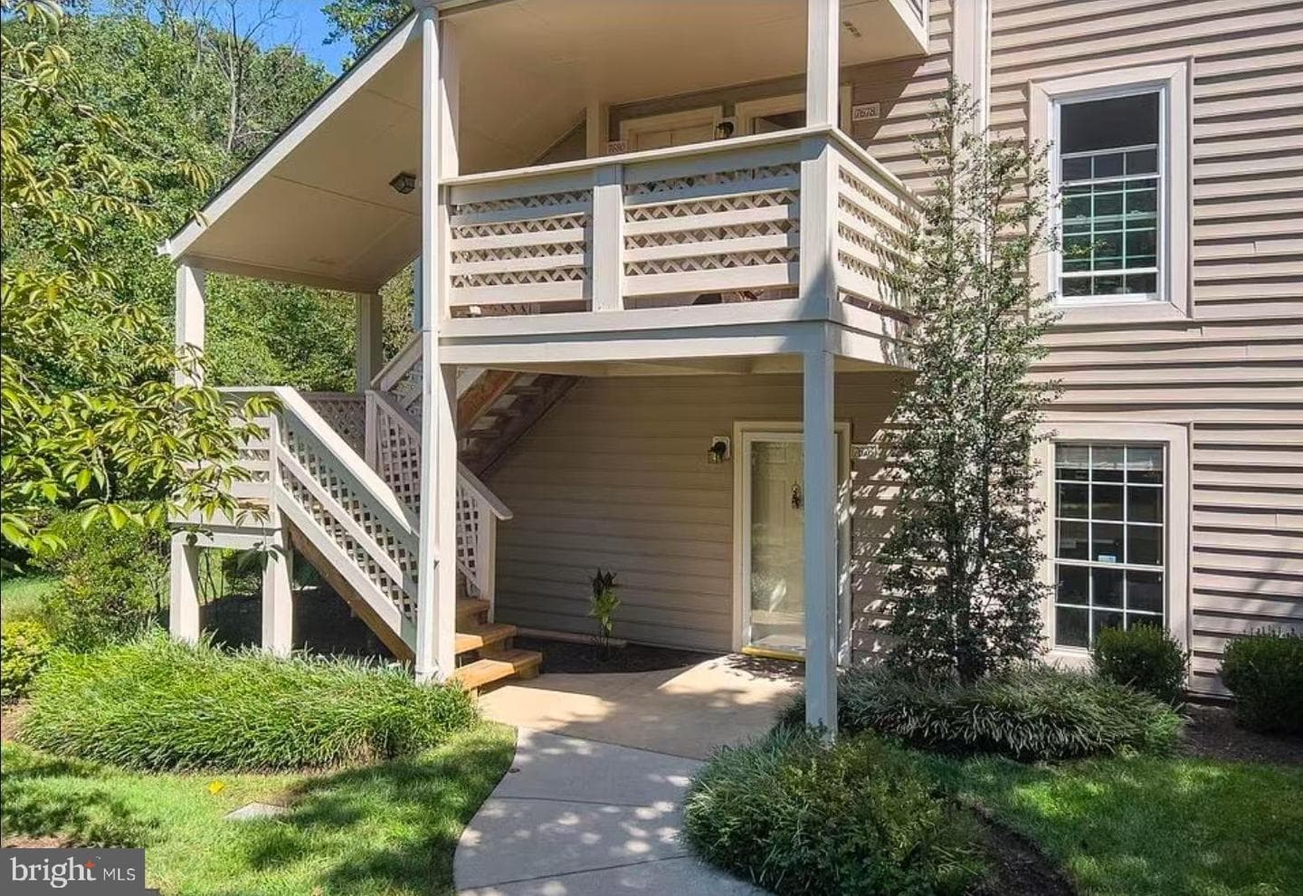 7676 WILLOW POINT DRIVE 7676
