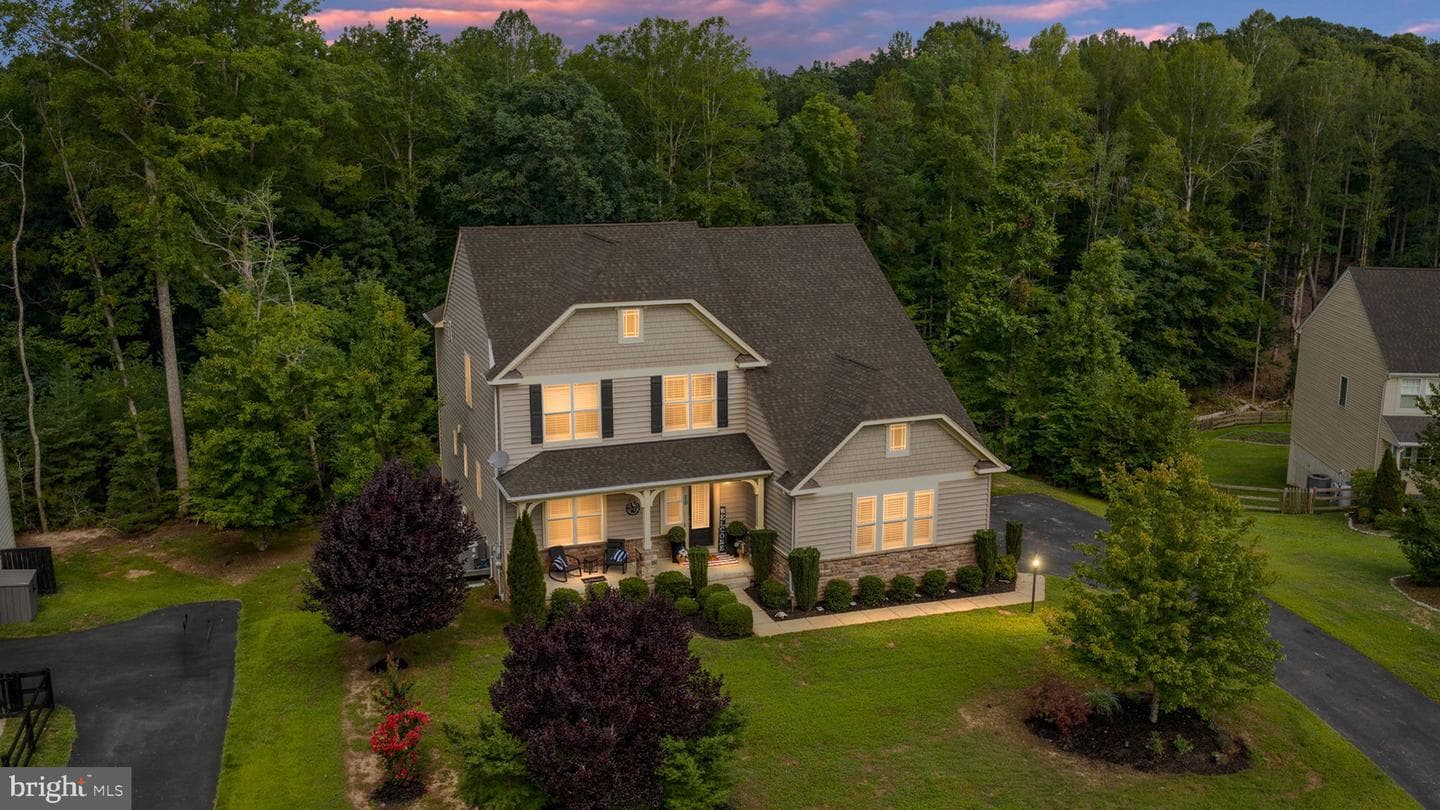 215 ROCK RAYMOND DRIVE
