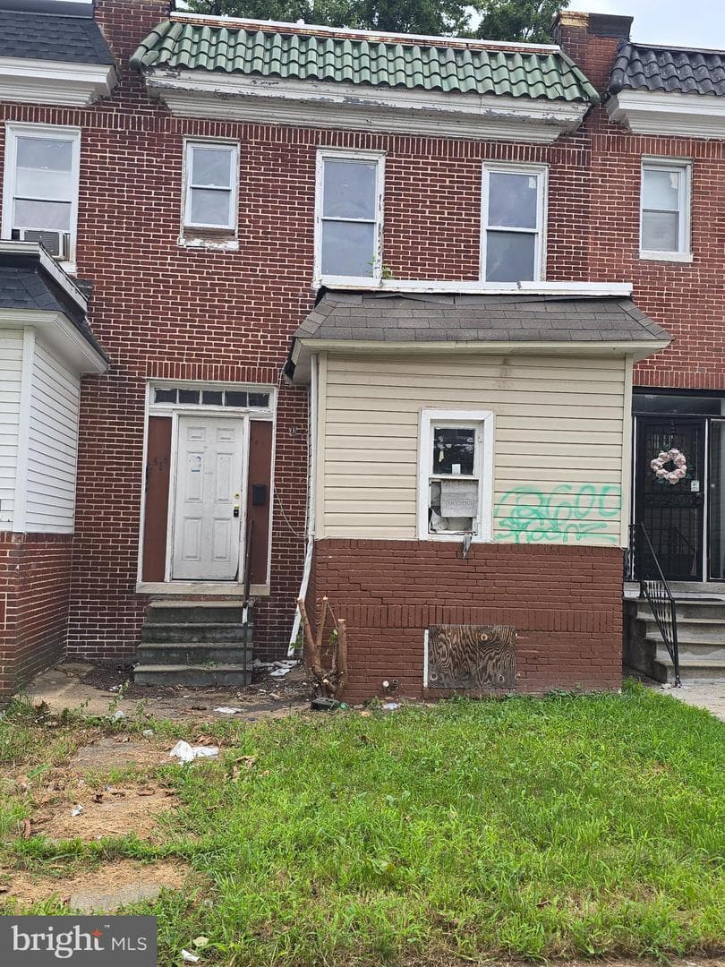 3418 SAINT AMBROSE AVENUE - Photo 1