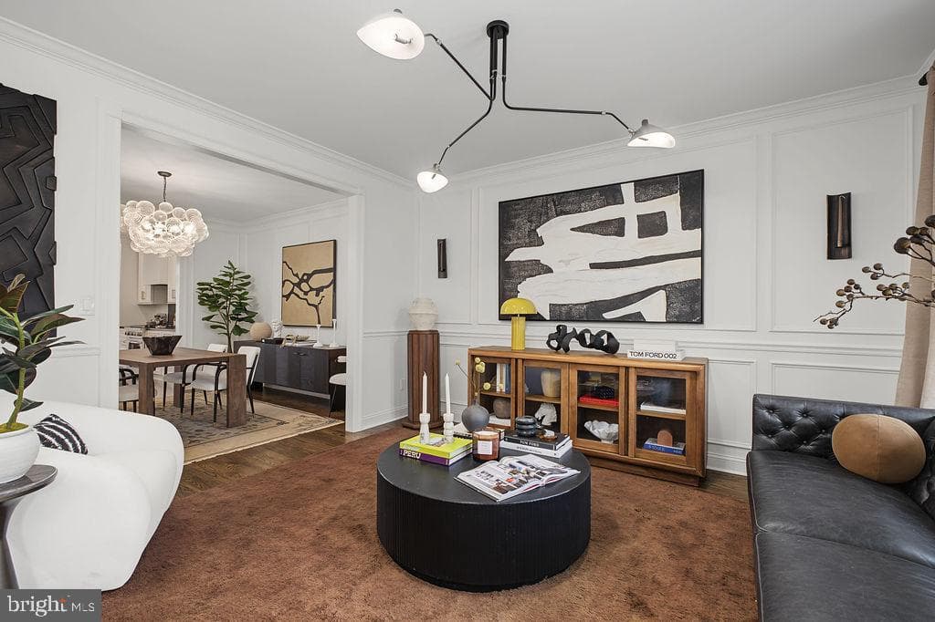 820 EMERSON STREET - Photo 1