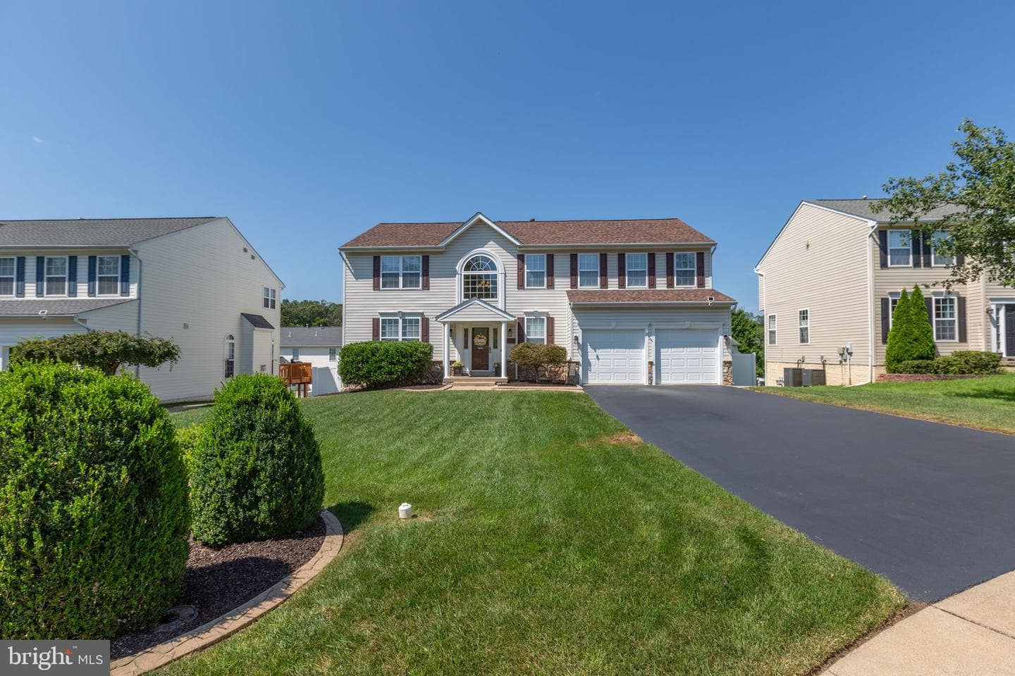 10 PEBBLE BEACH DRIVE