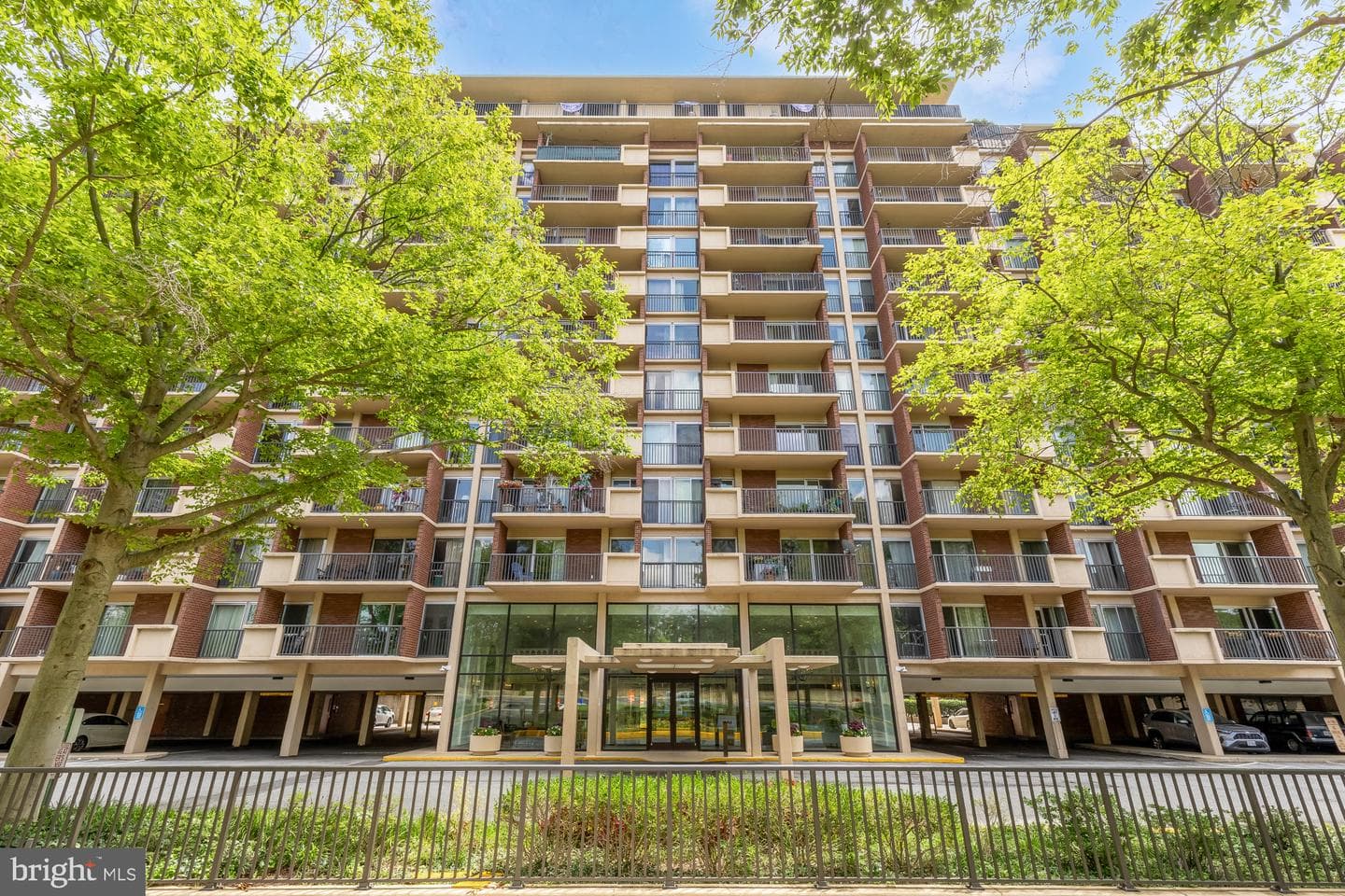 1300 ARMY NAVY DRIVE 503